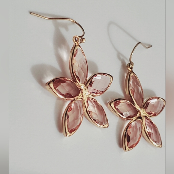 Stunning Swarovski bezel crystal flower earrings baby pink gold plated vtg ? - Picture 4 of 8